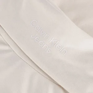 pas cher Calvin Klein Haut Stacked Logo Ls Roll Neck En Beige 15