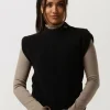 boutique en france Calvin Klein Spencer Ck Chunky Vest En Noir 17