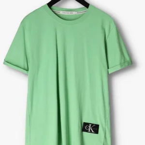 grande promotion Calvin Klein T-shirt Badge Turn Up Sleeve En Vert 13