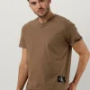Calvin Klein T-shirt Badge Turn Up Sleeve En Marron Neuve avec étiquette 19