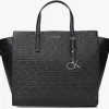 vente luxe pas cher Calvin Klein Ck Must Tote Md Embossed Sac à Main En Noir 17