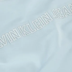 Dernières Nouveautés Calvin Klein T-shirt Raised Embro Logo T-shirt En Bleu 6